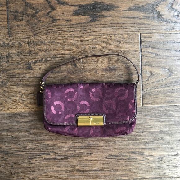 Coach Wristlet - Picture 9 of 9